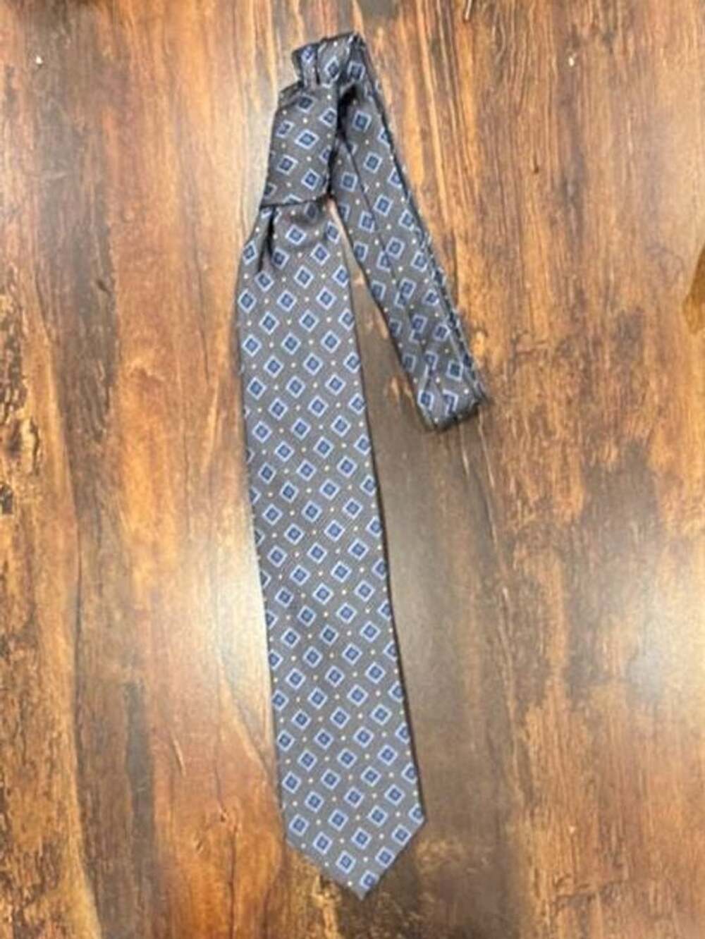 Pronto Uomo 100% Silk Blue and Gray Geometric Diamond Necktie